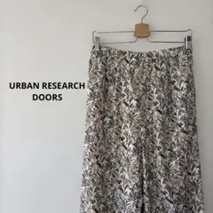 URBAN RESEARCH DOORS／花柄 ワイドパンツ イージーパンツ