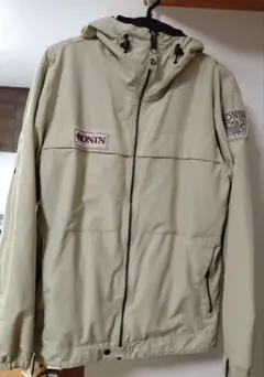 BURTON　RONIN フード付きベージュジャケット