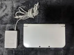 new Nintendo 3DS LL ホワイト 本体 充電器付き
