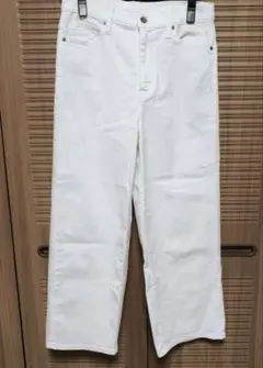 UNIQLO ホワイト ストレッチスジーンズワイドМ