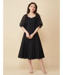 ROYAL PARTY パフスリーブ　フレアワンピース