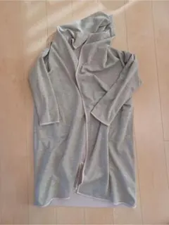 未着用品タグつき☆リバーシブルパーカー　グレー&パープル