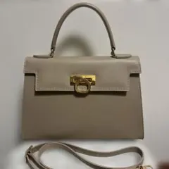カルボッティ　ベージュのサムネイル