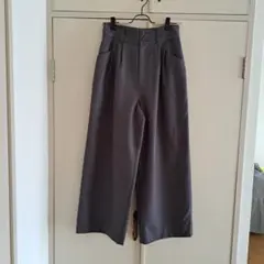 ☆BEAMS☆グレー ワイドパンツ ボタン付き