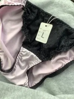 Item thumbnail for item a69481ca-8240-44ac-8ae5-7967037c2262