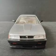 アオシマ 1/24 10ソアラ 完成品 シャコタン 社外ホイール 社外エアロのサムネイル