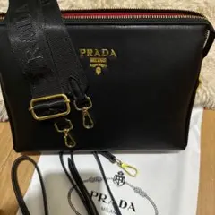 PRADA NOVELTY ブラックレザー バッグ バッグストラップ2本