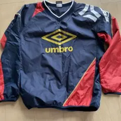 umbro ネイビー レッド Vネック ピステ 150cm