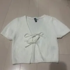 ホワイト Vネック 半袖ニット