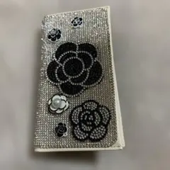 ブラック花模様のiPhoneケース