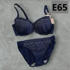 トリンプ　夢みるブラ　ライト ブラ＆ショーツセット デイジーシャワー　E65