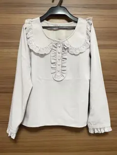 evelyn フリル襟 ブラウス グレーのサムネイル