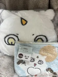 ちいかわ　エニマイくじ　D賞　あのこ クッション　ポーチセット