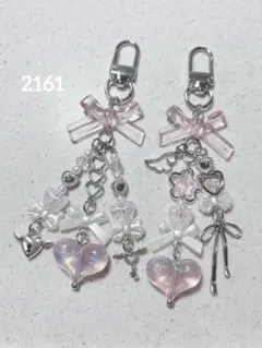 ビーズキーホルダー ピンク 韓国 y2k コレクトブック 2点