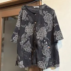 明日まで値下げ ダークグレー 花柄 五分袖シャツ綿100