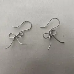 リボン ピアス