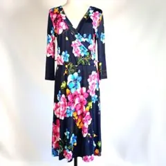 Janette fashion ジャネット ワンピース ネイビー M花柄 七分袖のサムネイル
