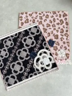 クレイサス　タオルハンカチ2枚セット　ブラック×ピンク系　新品