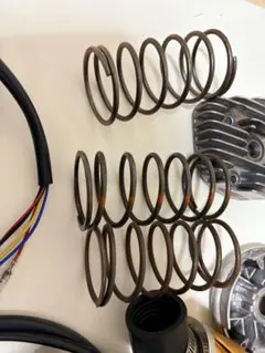 廃盤 YAMAHA XJR400 純正バネ キャブ スプリング バネ - メルカリ