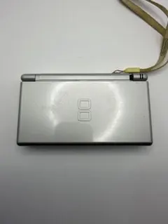 Nintendo DS Lite 本体 シルバー *ジャンク 修理にどうそ。