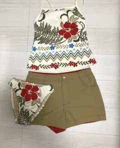 レディース　水着　3点セット　セパレート　ビキニ　ハワイアン　ハイビスカスのサムネイル