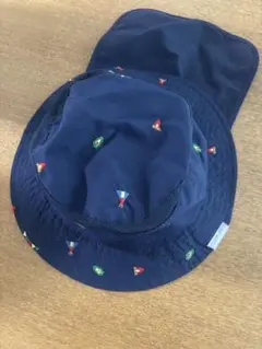branshes ネイビー刺繍ベビー帽子 54cm