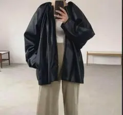 [美品]CLANEクラネ　EGG エッグFAKE LEATHER JACKET