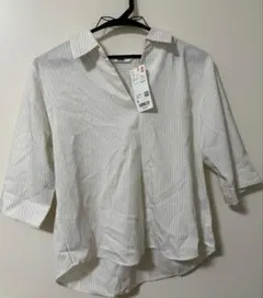 ユニクロ　レーヨンスキッパーブラウス