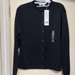 ⭐️新品未使用タグ付Uniqlo U ブラック ボタン付きカーディガン M