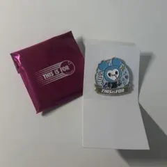 TWICE ナヨン ランダムピンバッジ - メルカリ