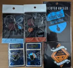 呪術廻戦 五条 虎杖 ピンバッジ アクリルキーホルダー ステッカー おまけ付き