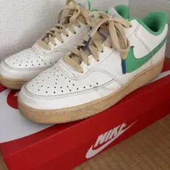 【箱付き・内側美品】 NIKE コートビジョン 26cm