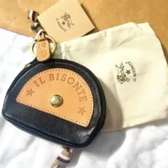 IL BISONTE イルビゾンテ コインケース キーホルダー 黒　セミサークル