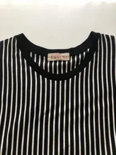 美品CULLNI クルニ　Tシャツ　ストライプ柄　ブラック×ホワイト　日本製のサムネイル
