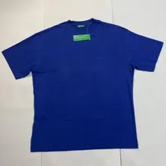 【新品・タグ付き・未使用品】ベネトン イタリア製 刺繍ロゴ入り 半袖Tシャツ 青のサムネイル