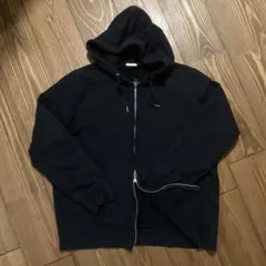 ジーユー パーカー