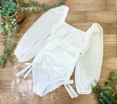 新品セット売り PEAK&PINE 水着 Mサイズ ホワイト　ハイウエストのサムネイル