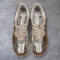 Item thumbnail for item 49a3c9e0-5d18-4c86-8837-5e754d8fa3a0