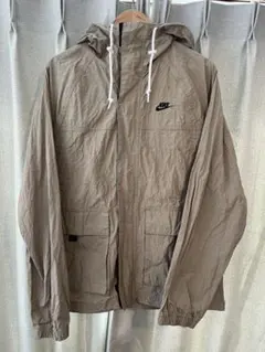 Nike ナイロンジャケット ベージュ フード付き