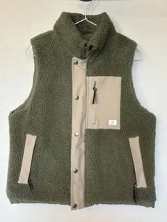 美品！gym master リバーシブルマウンテンベスト