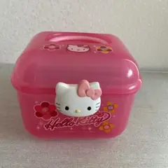 ハローキティ水切りかご - メルカリ
