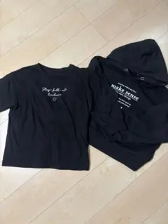 黒の長袖カットソーとフード付きトップスセット