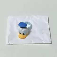 ディズニーストア シークレットリング ドナルド