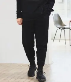 【新品未使用】On スウェットパンツ ブラック Mサイズ