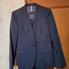 ユニバーサルランゲージ　スーツ