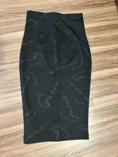Guess ブラック タイトスカート