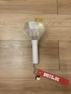 M!LK ミルクラスタル1 ペンライト