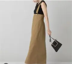 ユニバーサルオーバーオール