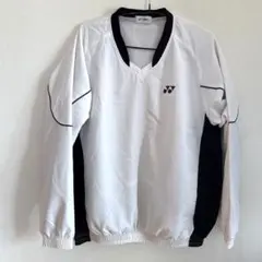 ヨネックス　Vネック　 ウインドブレーカー　ホワイト