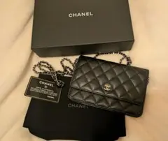 シャネルチェーンウォレット　キャビアスキン　美品